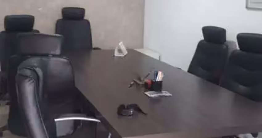Casa comercial com 1 sala para alugar no Centro, Jacareí 