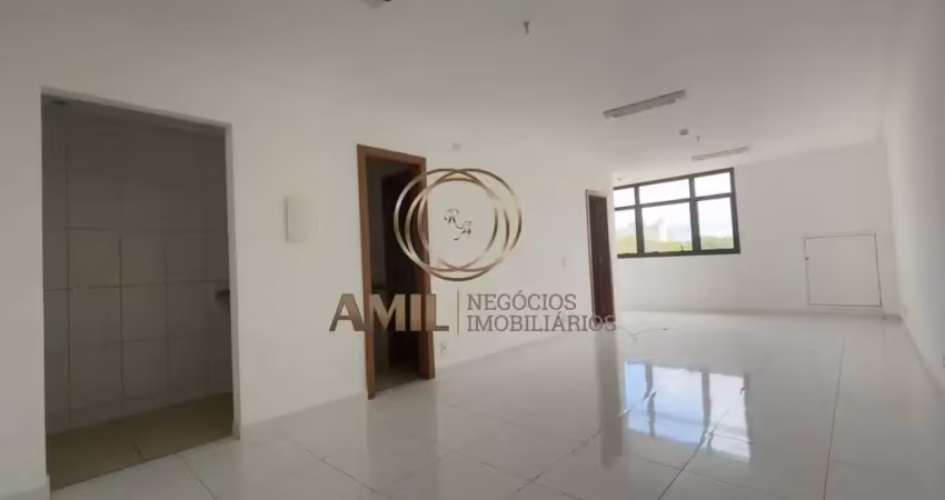 Sala no centro com parcelamento direto com o proprietário