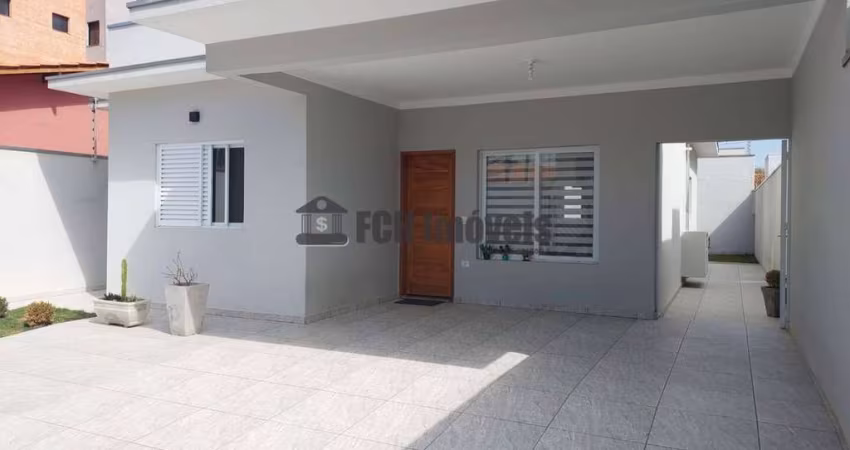 Casa no Recanto das Primaveras em Boituva