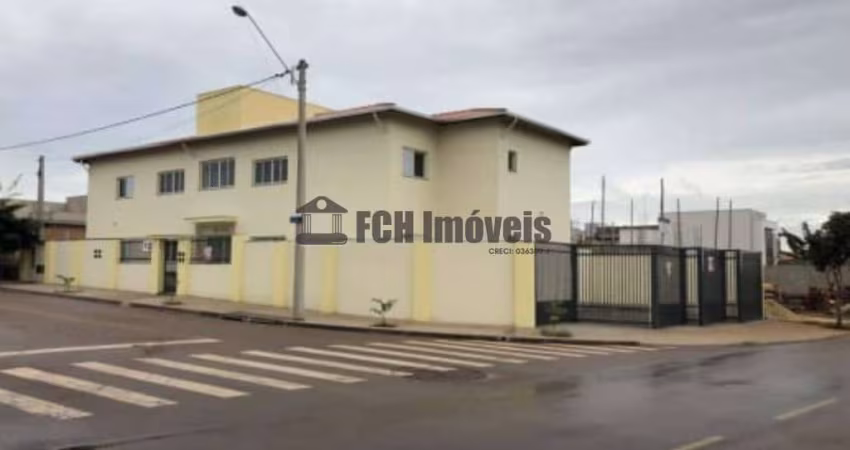 Apartamento no Portal Ville Azaleia
