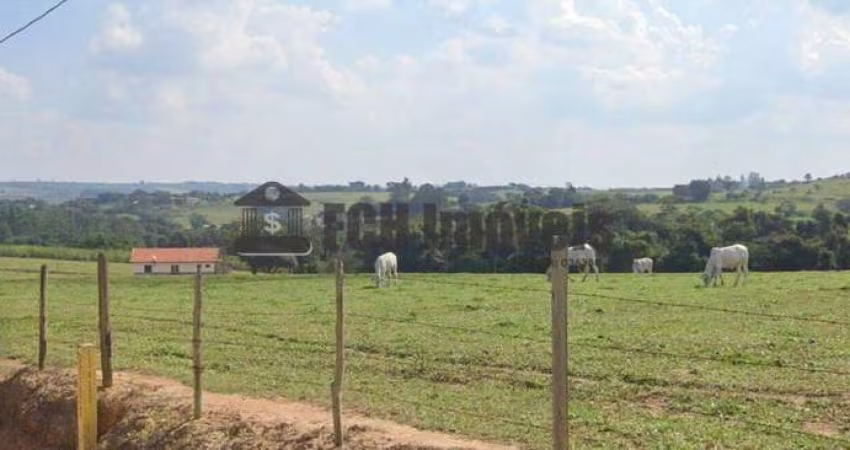 Sítio Rural no Bom Retiro em Porto Feliz