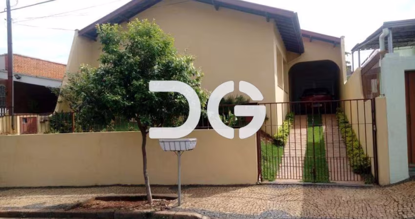 Casa à venda em Valinhos, Jardim Bela Vista, com 3 quartos, com 242 m²