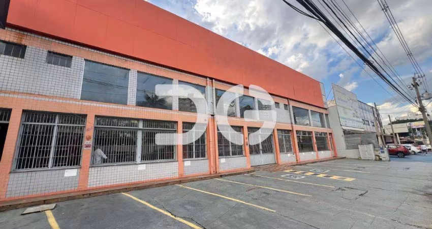 Salão para alugar em Campinas, Vila Itapura, com 1700 m²