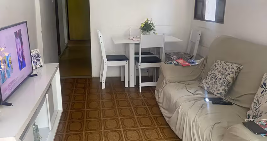 Casa a venda em brotas , escriturada 140.000,00, proximo  a ponto de ônibous .