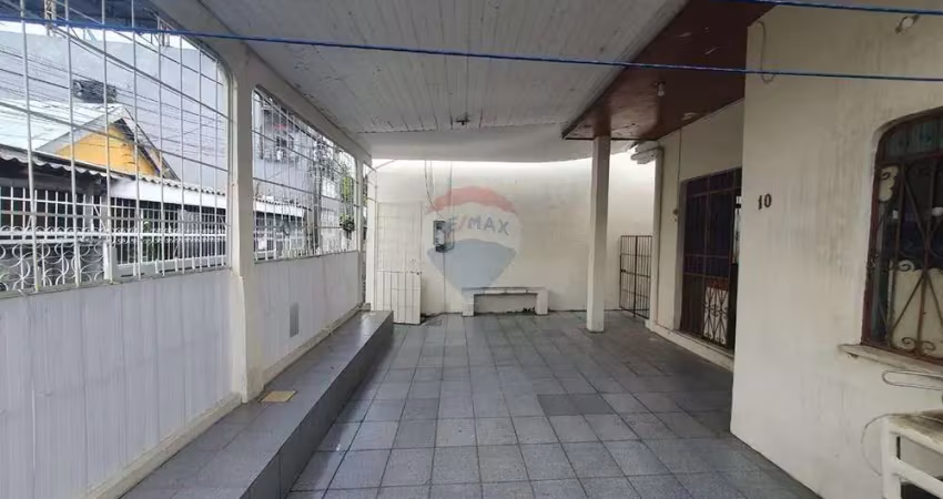 Casa excelente na praça 14 manaus - 04 quartos 02 suites - financia - próximo a braga veículos