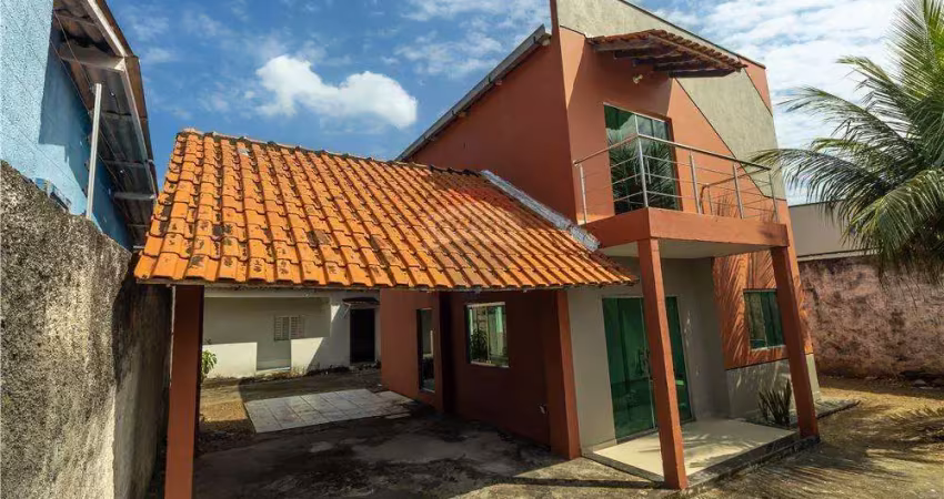 Casa sobrado em flores, conjunto beija flor, 3 quartos, sendo 1 suíte com closet