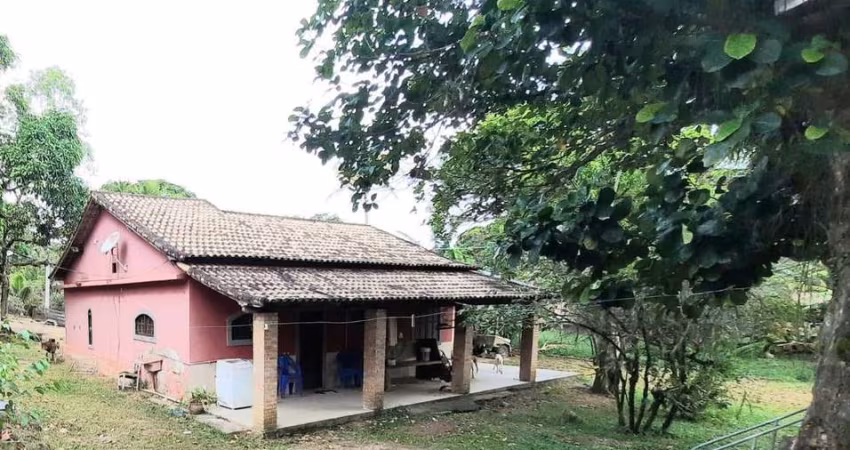 Sítio para Venda em Saquarema, Rio Seco (Bacaxá), 4 dormitórios, 1 banheiro, 10 vagas
