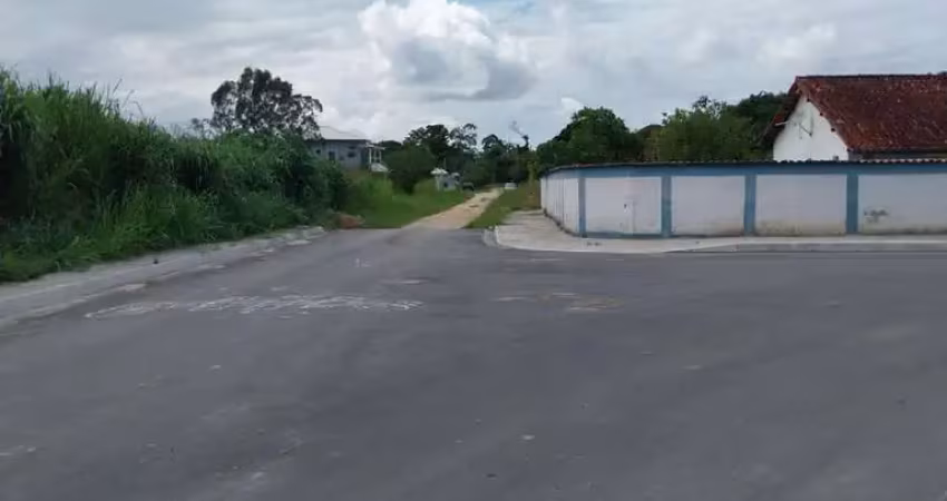 Terreno à venda na Rua Maricá, Jardim Ipitangas, Saquarema