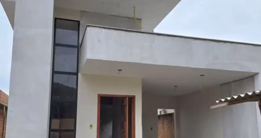 Casa para Venda em Saquarema, Itauna, 2 dormitórios, 2 suítes, 3 banheiros, 2 vagas