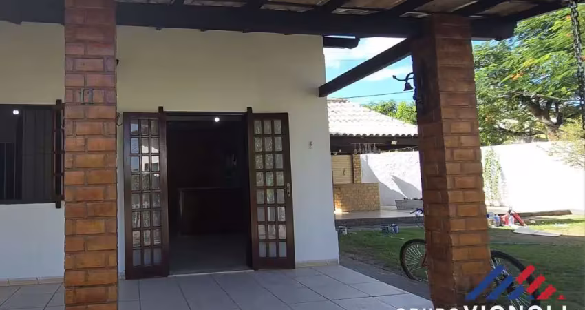 Casa em Condomínio para Venda em Saquarema, Leigos, 3 dormitórios, 1 suíte, 2 banheiros, 1 vaga