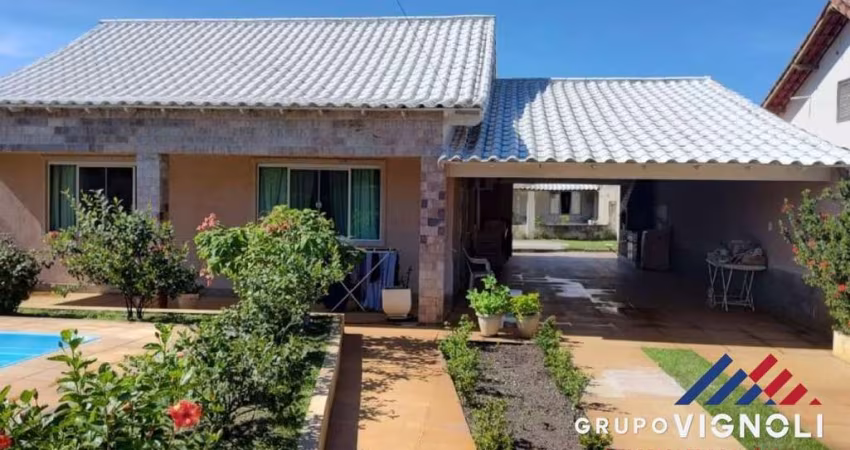 Casa para Venda em Saquarema, Itauna, 3 dormitórios, 1 suíte, 2 banheiros, 1 vaga
