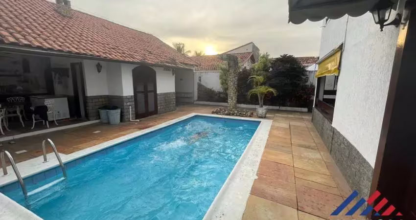 Casa para venda em saquarema, boqueirão, 5 dormitórios, 3 suítes, 6 banheiros, 2 vagas