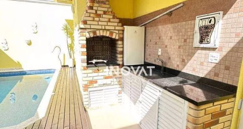 Casa com 3 dormitórios à venda, 157 m² por R$ 1.150.000,00 - Caiçara - Praia Grande/SP
