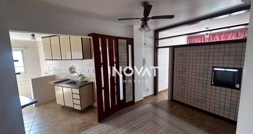 Apartamento com 2 dormitórios à venda, 49 m² por R$ 219.000,00 - Caiçara - Praia Grande/SP