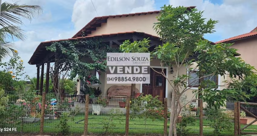 Casa em condomínio fechado com 2 quartos à venda na Reta Tabajara, Macaíba 