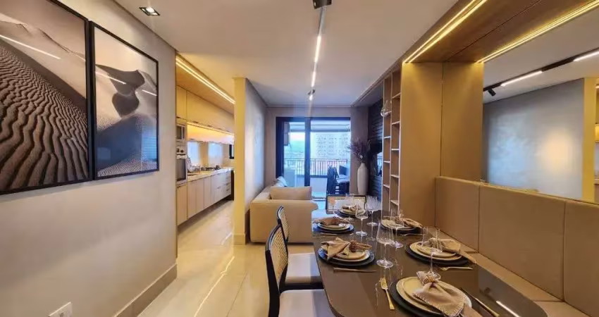 Apartamento modelo decorado no bairro da aviação, em praia grande!