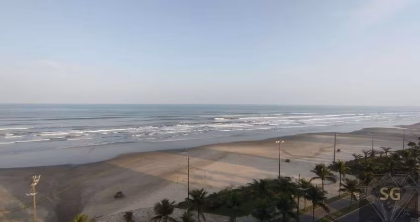 Apartamento à Venda em Maracanã, Praia Grande - SP