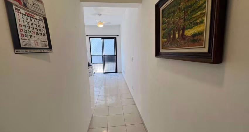 Apartamento de 1 Dormitório na Vila Guilhermina, Com Sacada e Financiamento! 