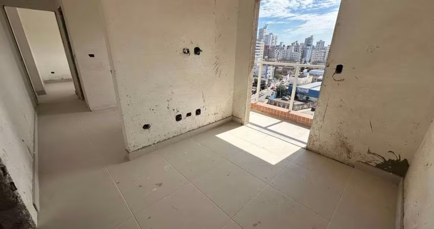 Lançamento no Boqueirão, 1 Dormitório com Lazer Completo - 350m da Praia.