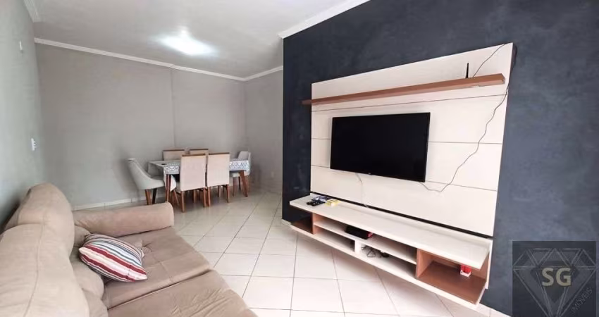 Apartamento à Venda em Vila Guilhermina, Praia Grande - SP