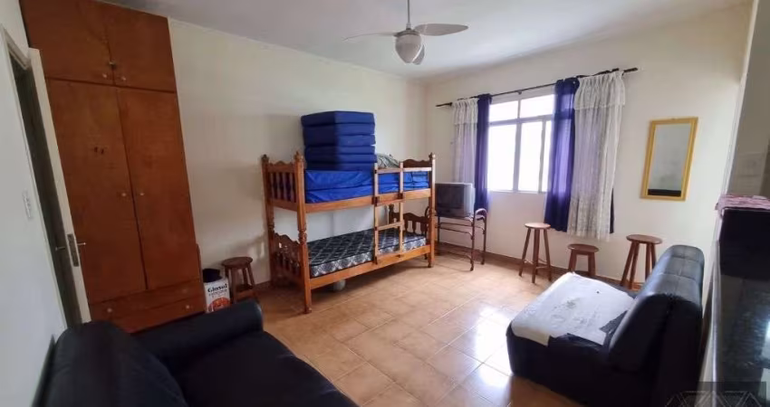 Kitnet em condomínio à Venda em Canto do Forte, Praia Grande - SP