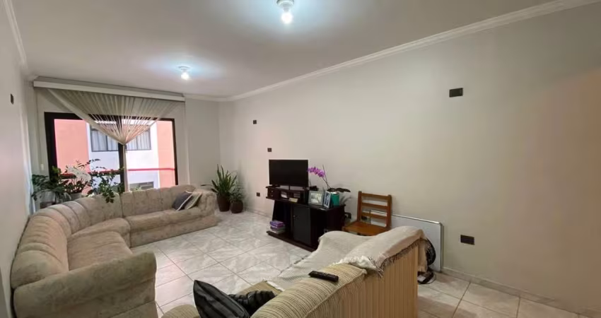 Apartamento de 2 dormitórios, sendo 1 suíte, com 73m² em Guilhermina.