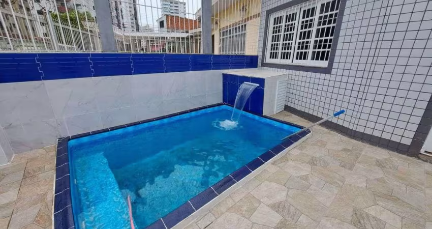 Casa Isolada com 82m²  são 3 dormitórios sendo 1 suíte com piscina/ Praia Grande