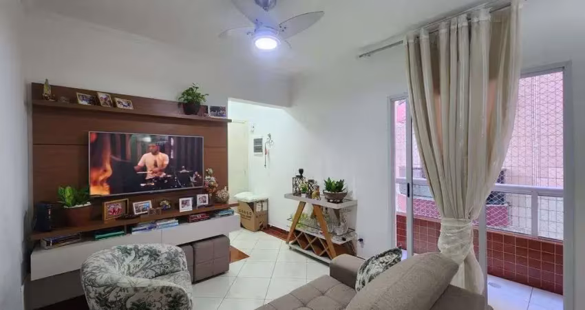 Apartamento 02 dormitórios sendo 01 suíte | guilhermina | 400mts do mar.
