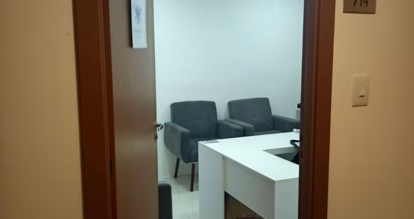 Sala Comercial à Venda no Vasco da Gama Plaza - 27m², Com Vaga e Móveis Opcionais