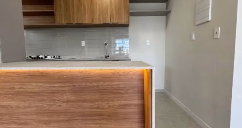 Apartamento Reformado à Venda – 3 Quartos