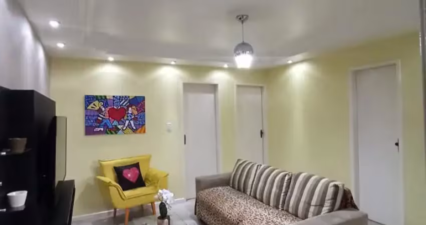 Apartamento 2/4 com suíte , porteira fechada - estrada do coco 300mts da estação aeroporto. 1° andar de escada