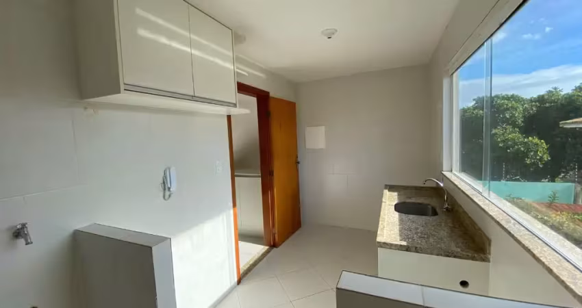 Viva com conforto e praticidade a poucos passos do paraíso!