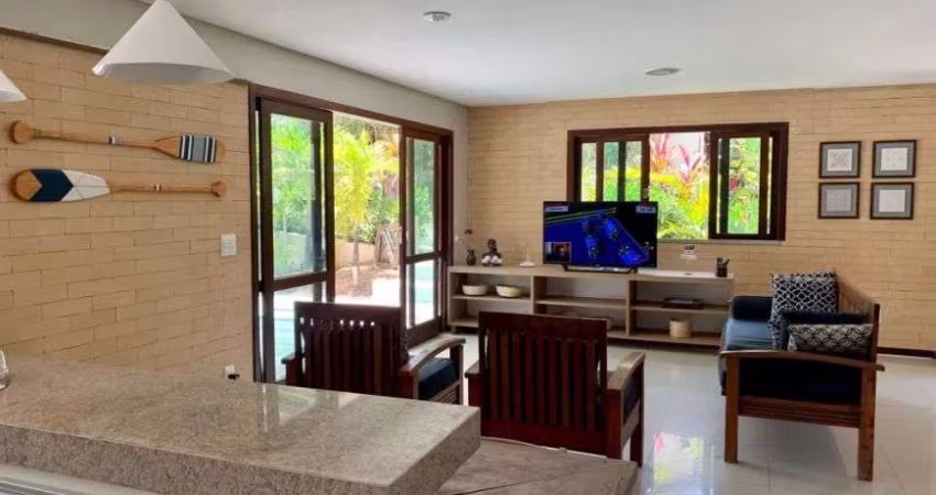 CASA EM CONDOMÍNIO - 4 QUARTOS COM 3 SUÍTES - PRAIA DO FORTE