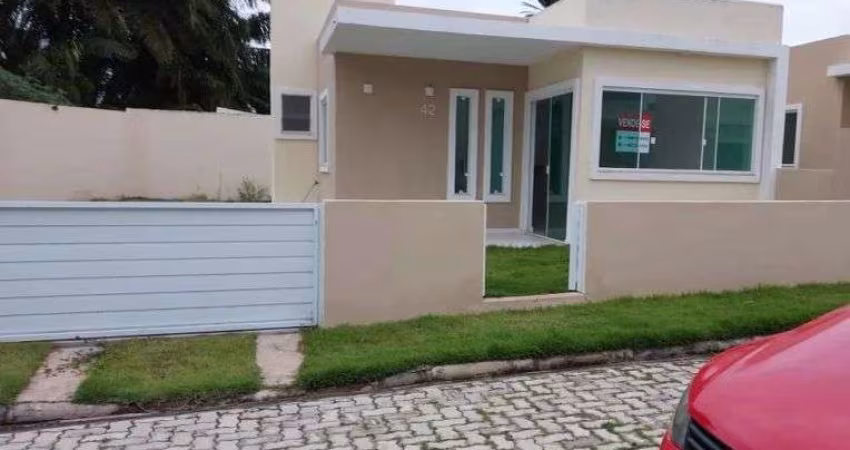 CASA EM COND - 2/4 COM SUÍTE - 110M² - ABRANTES
