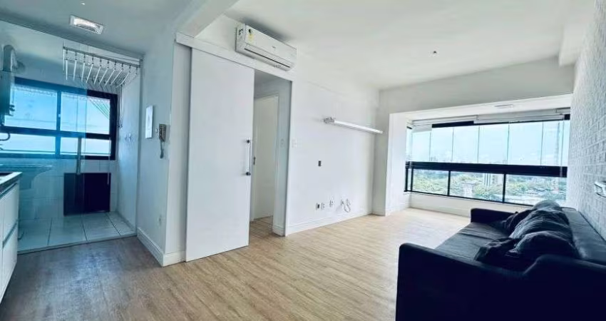 APARTAMENTO - 1/4 E SALA - 48M² - ANDAR ALTO - GARIBALDI