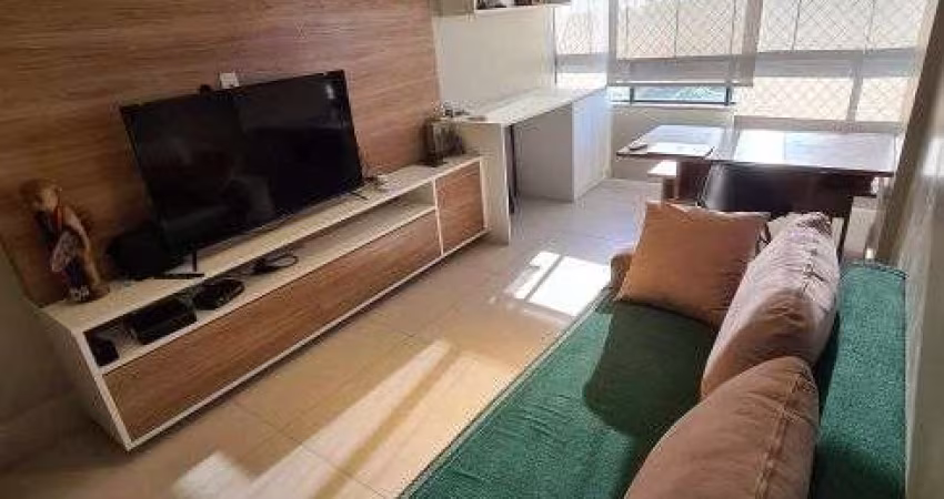 APARTAMENTO - 2 SUÍTES - PORTEIRA FECHADA - ONDINA