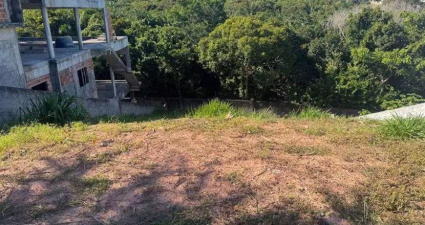 TERRENO EM COND - 695M² - DECLIVE - ALPHAVILLE SALVADOR 2