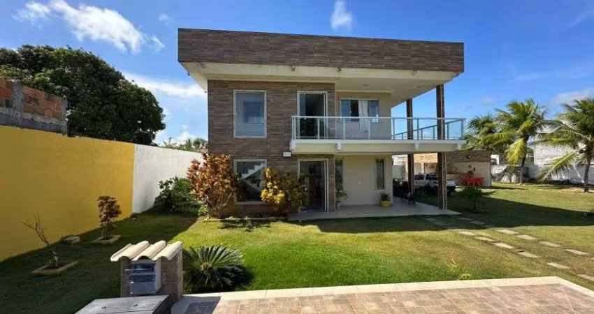 CASA LUXUOSA - 4 QUARTOS SENDO 3 SUÍTES - PORTEIRA FECHADA - BARRA DO JACUIPE