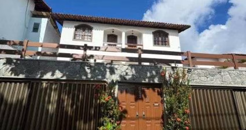 CASA LUXUOSA - 3 QUARTOS SENDO 1 SUÍTE - ITAIGARA
