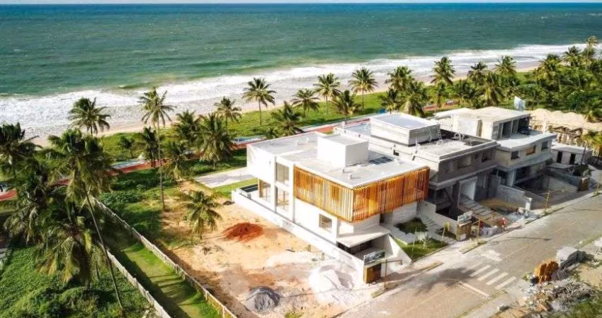 MANSÃO LUXUOSA - 8 SUÍTES - PORTEIRA FECHADA - FRENTE MAR - GUARAJUBA