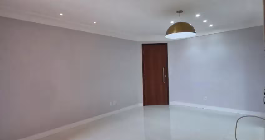 Apartamento com 3 quartos à venda na Rua Barros Falcão, Matatu, Salvador
