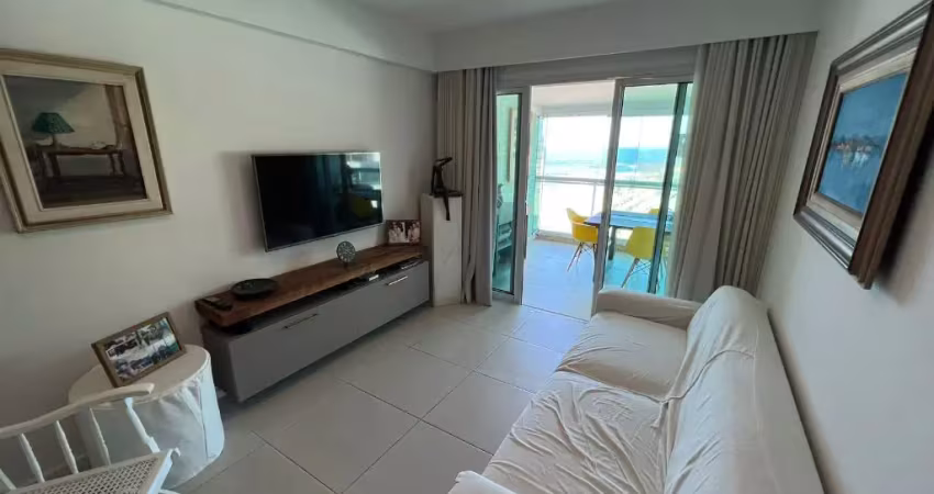 Belíssimo apartamento amplo de 1/4 sala no costa espana