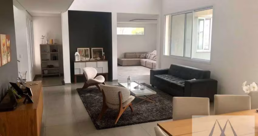 SOBRADO EM CONDOMÍNIO COM 4 DORMITÓRIOS - RESIDENCIAL VEREDAS