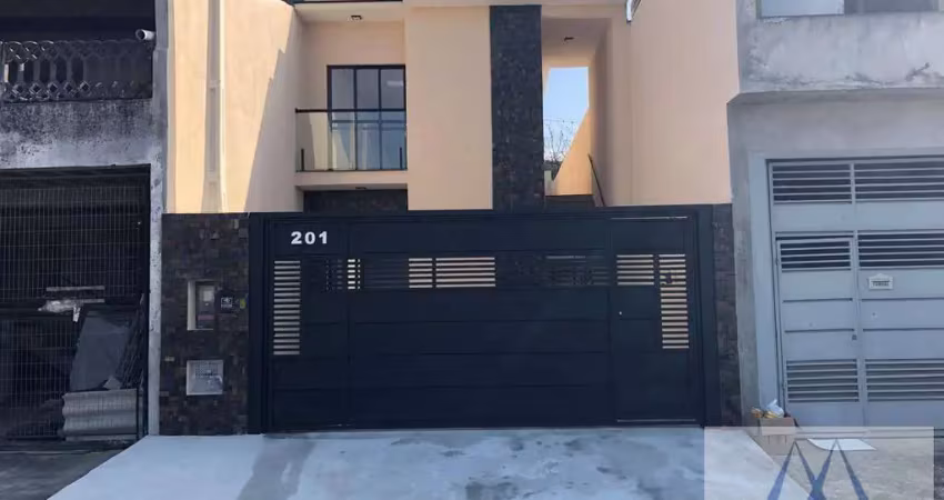 Sobrado com 4 dormitórios, 1 suíte - residencial colinas - cesar de sousa