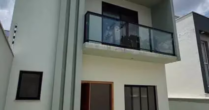 Sobrado com 3 dormitórios sendo 1 suíte  jardim do paraíso