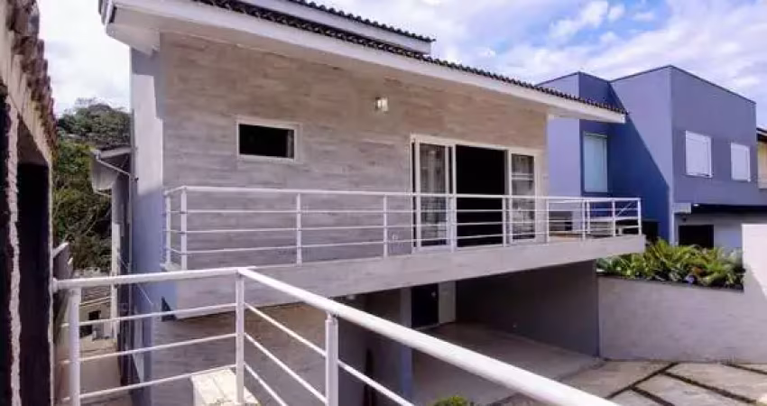 Casa em condomínio fechado com 3 quartos para alugar no Parque Residencial Itapeti, Mogi das Cruzes 