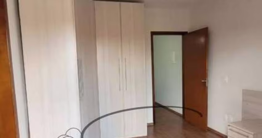 Sobrado para Venda em Mogi das Cruzes, Vila Suissa, 3 dormitórios, 1 suíte, 3 banheiros, 4 vagas