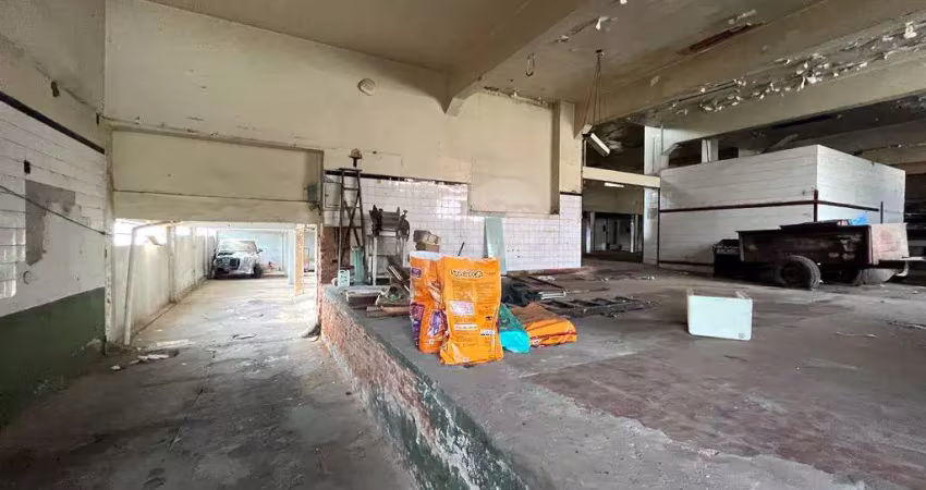 Barracão / Galpão / Depósito à venda no Paulicéia, Piracicaba 