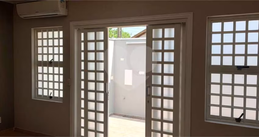 Casa com 3 quartos à venda em Vila Independência - SP
