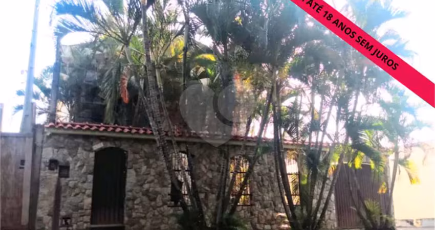Sobrado com 3 quartos à venda em Centro - SP